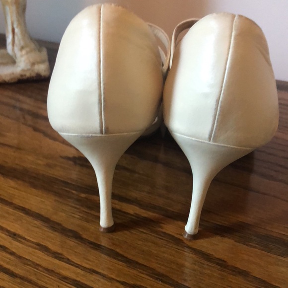 Manolo Blahnik heels - Picture 4 of 5